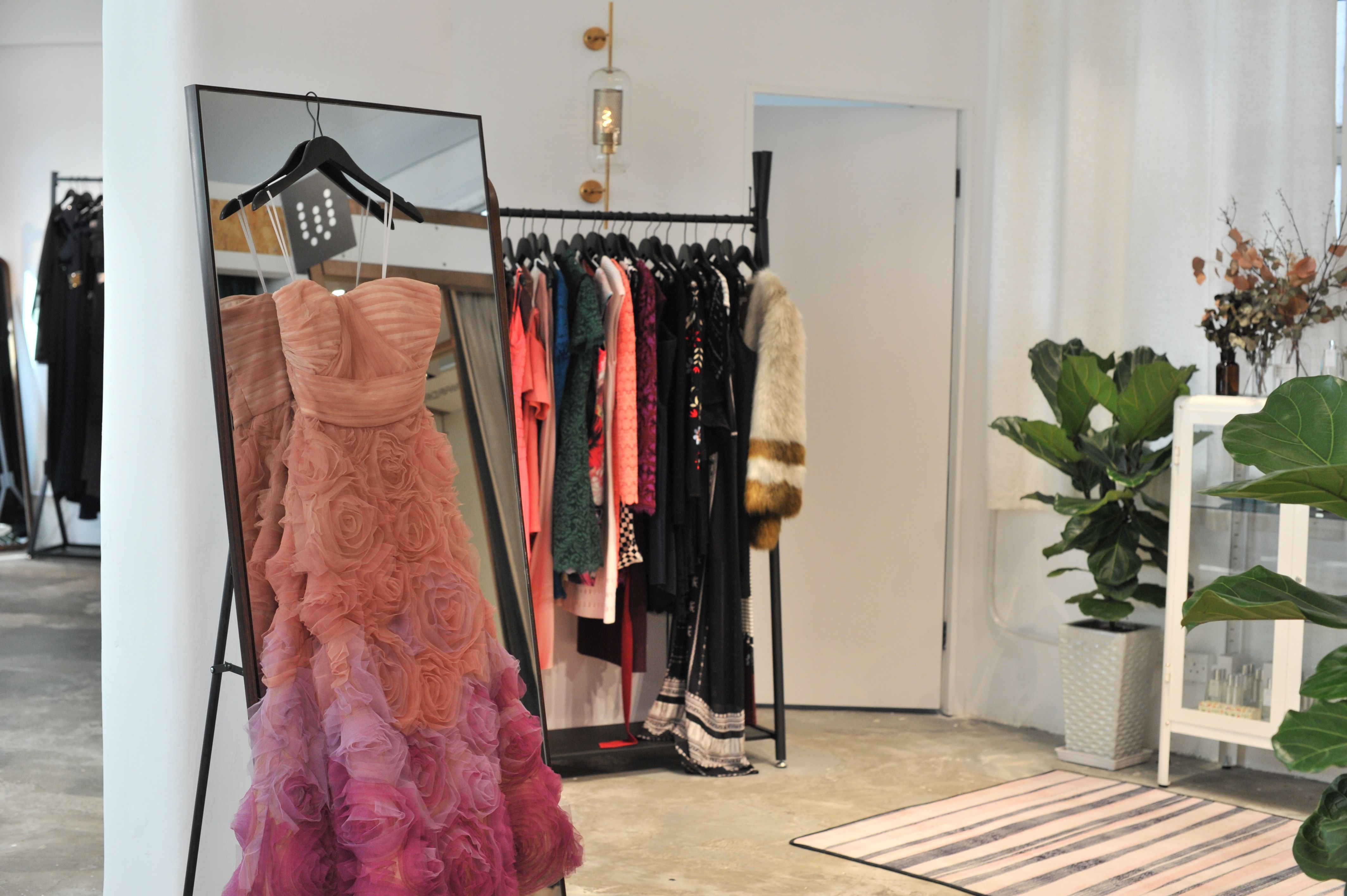 STYLING TIPS FROM PROFESSIONALS TO MAKE SURE YOU LOOK YOUR BEST
