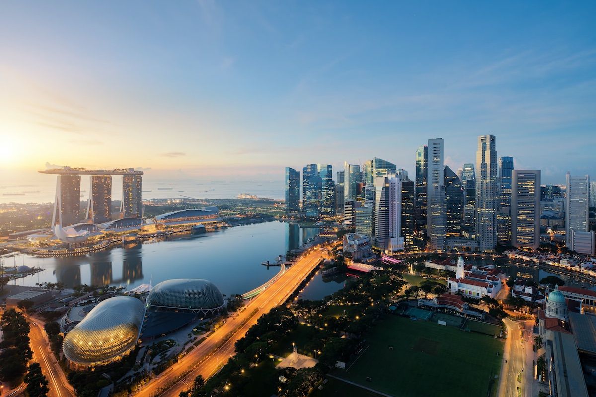 DASH LIVING LAUNCHES INTO SINGAPORE