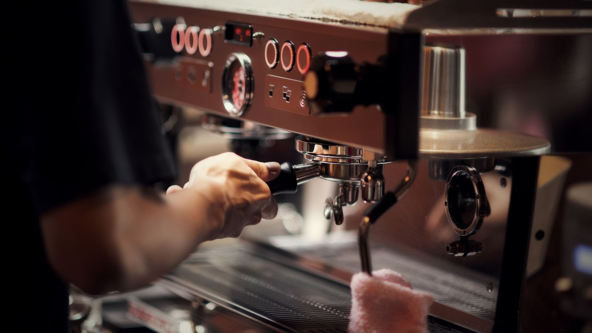 A GUIDE TO SHEUNG WAN'S COFFEE SHOPS