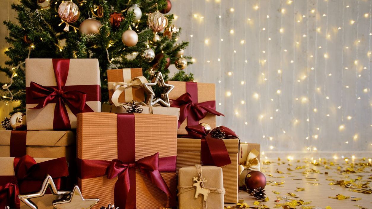 A SINGAPOREAN CHRISTMAS: GIFT IDEAS TO DELIGHT