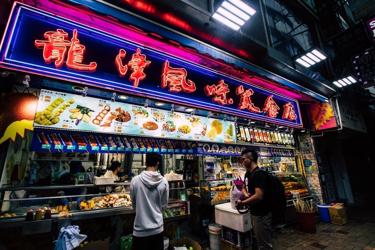 EAT LIKE A LOCAL IN HONG KONG